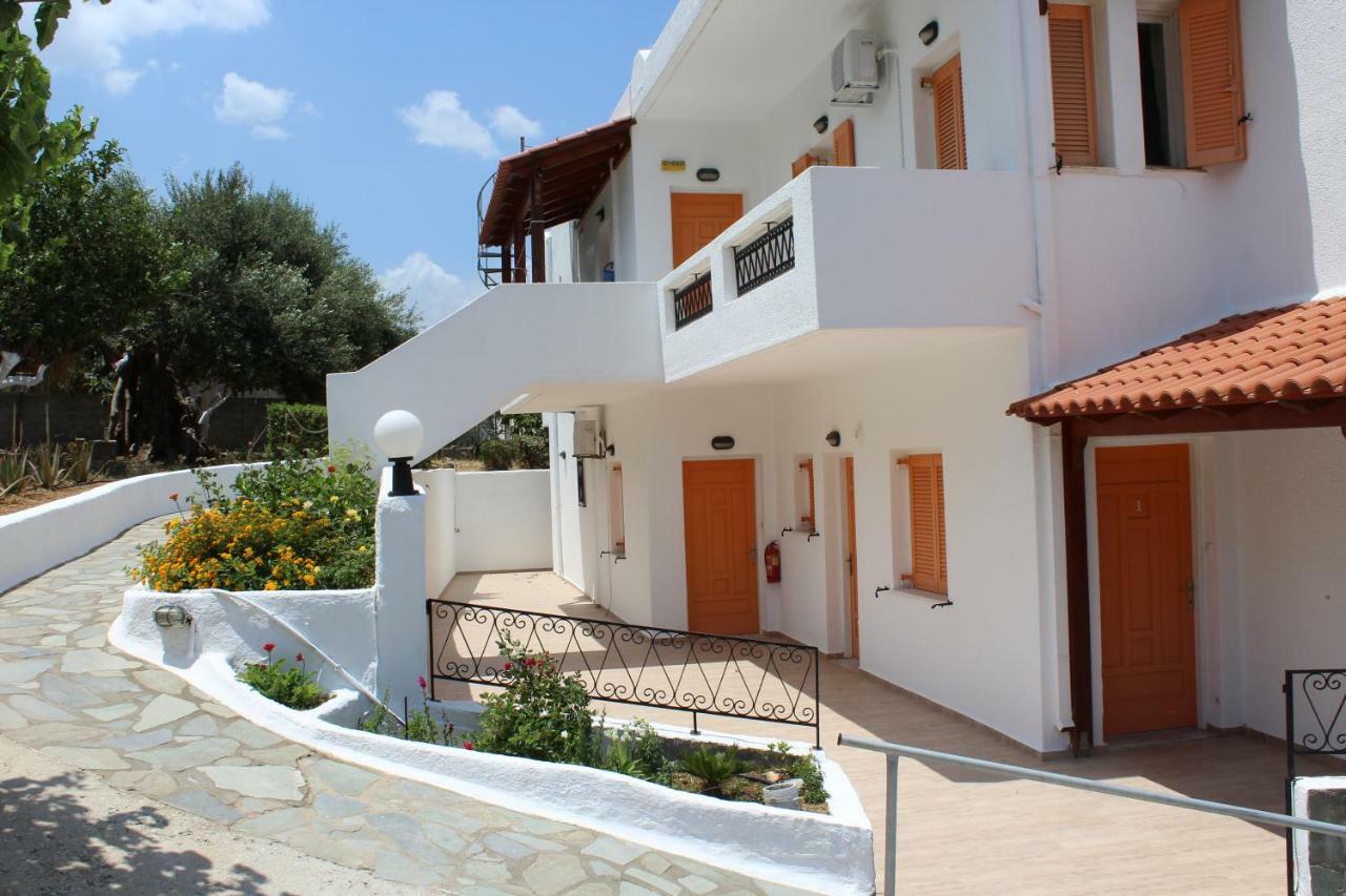 Villa Angela Істрон Екстер'єр фото